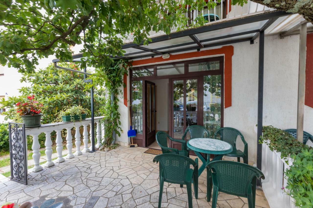 Apartment Dom 자드라보노 외부 사진