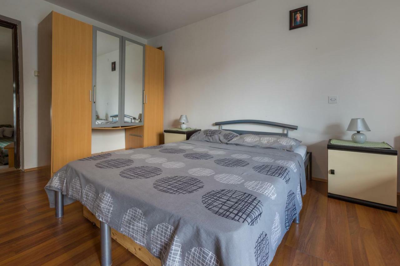 Apartment Dom 자드라보노 외부 사진